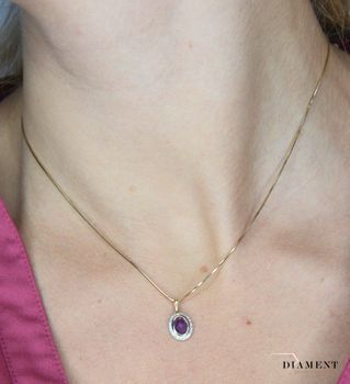 Złota zawieszka 585 DIAMENT ametyst, diamenty 60027177 HSI. Zawieszka DIAMENT złoto, ametyst i diamenty Arenart 60027177 wykonana ze złota próby 585. Zawieszka ze złota próby 585 z ametystem i diamentami .JPG